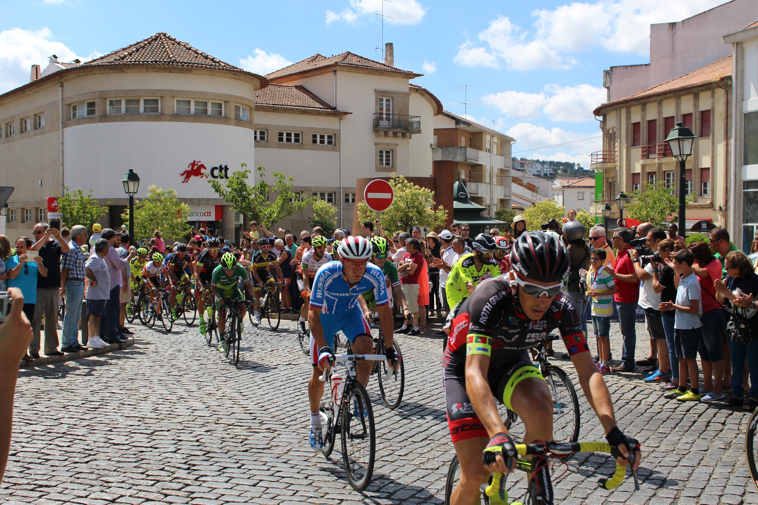  Arranque da 4ª etapa d` "A Volta"