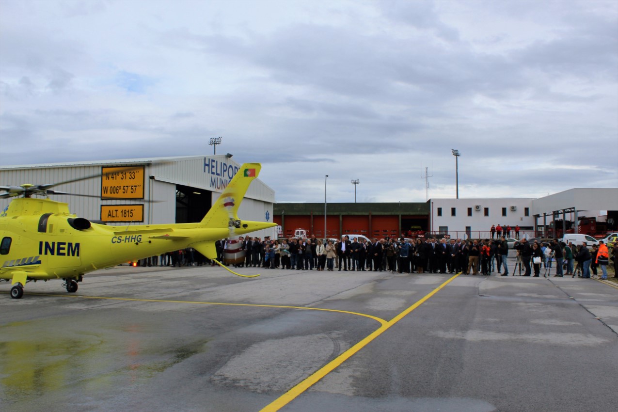  Helicóptero em Macedo