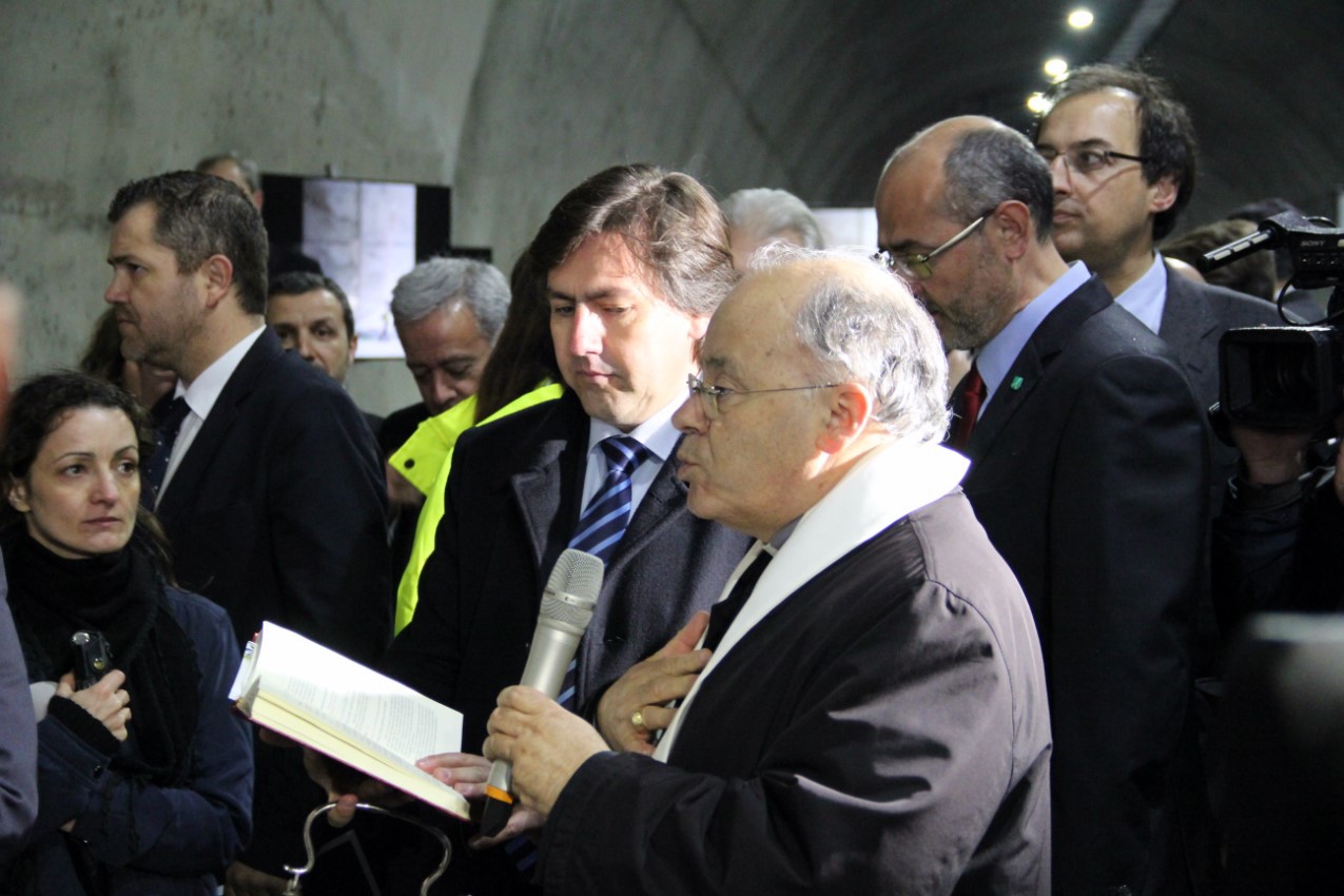  Aberto o Túnel do Marão