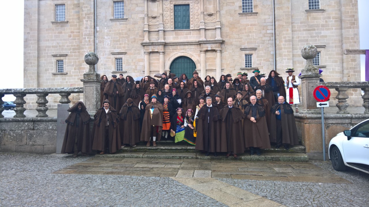  Miranda do Douro: Capa de Honras 