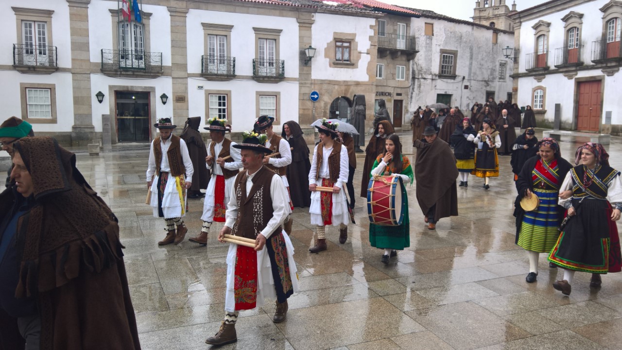  Miranda do Douro: Capa de Honras 