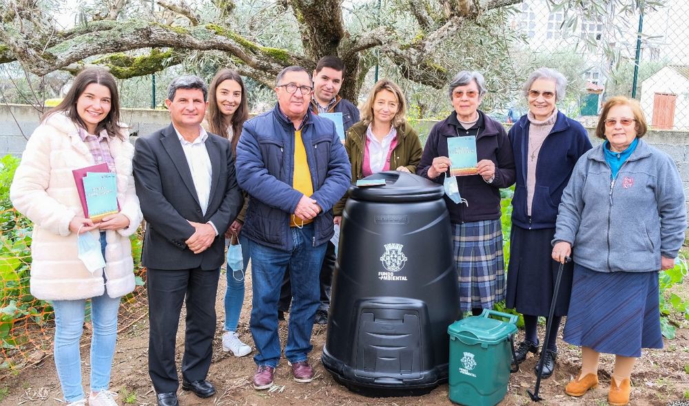 Valpaços incentiva à compostagem para usar nas hortas e diminuir lixo em aterro