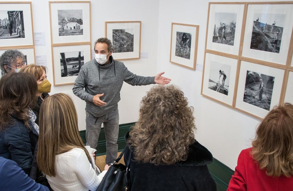 Fotografias originais de Nicolás Muller no Centro Georges Dussaud