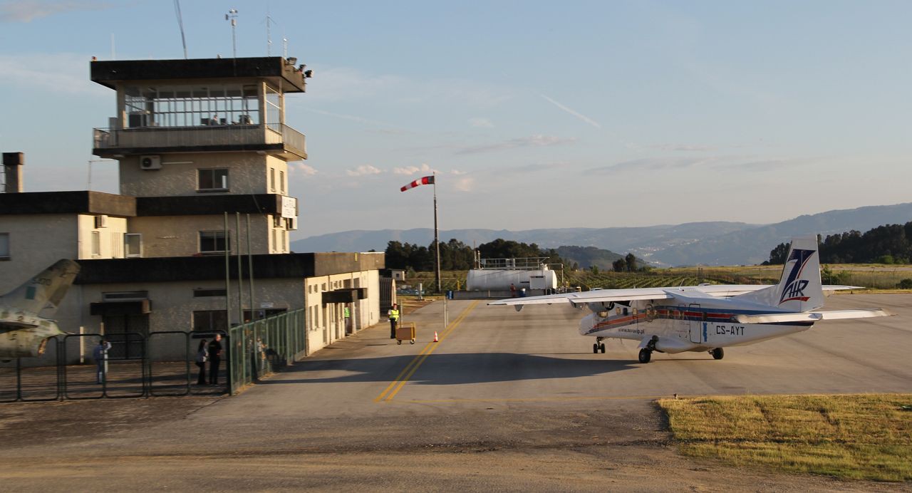 Vila Real aguarda “luz verde” da ANAC para abrir pista do aeródromo aos aviões