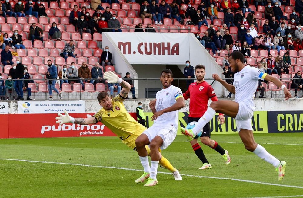 Chaves perdeu em Penafiel mas mantém o quarto lugar