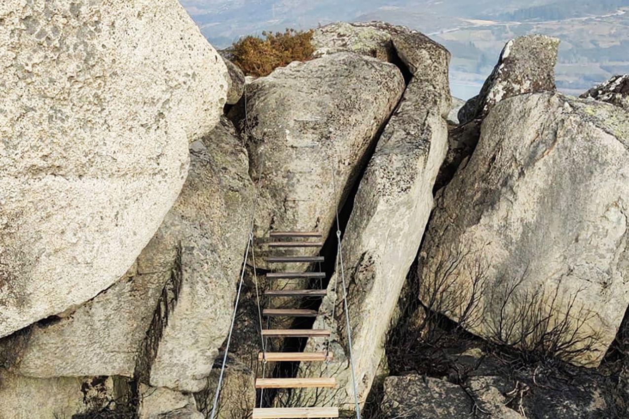 Via ferrata interdita para utilização devido a incêndio