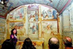 Frescos classificam capela