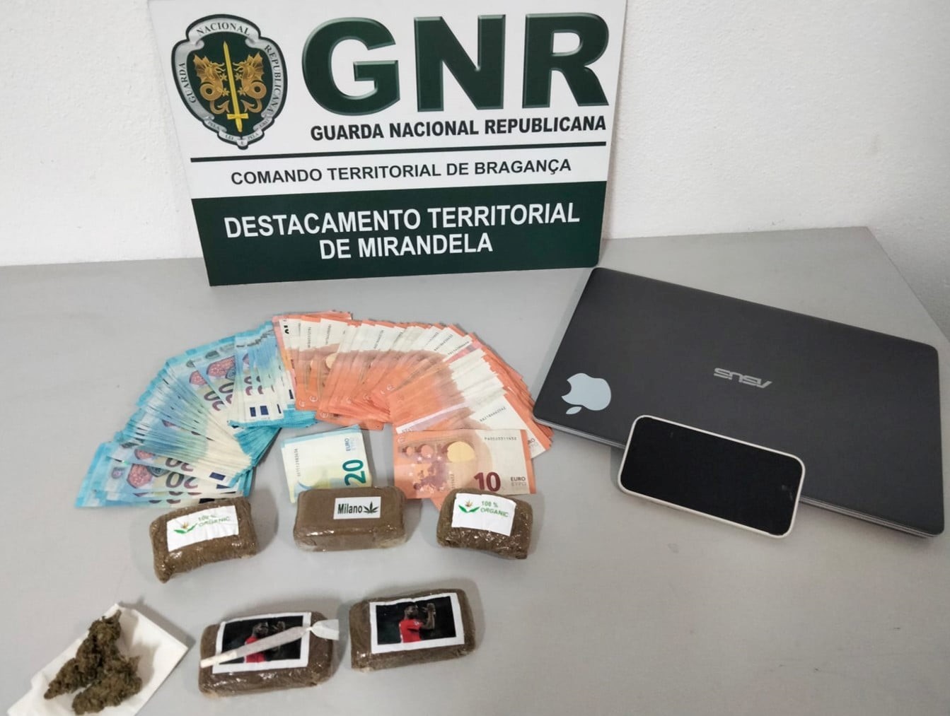 Detido suspeito de vender droga em Bragança