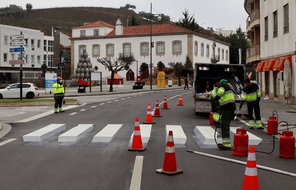 Santa Marta de Penaguião coloca passadeiras 3D