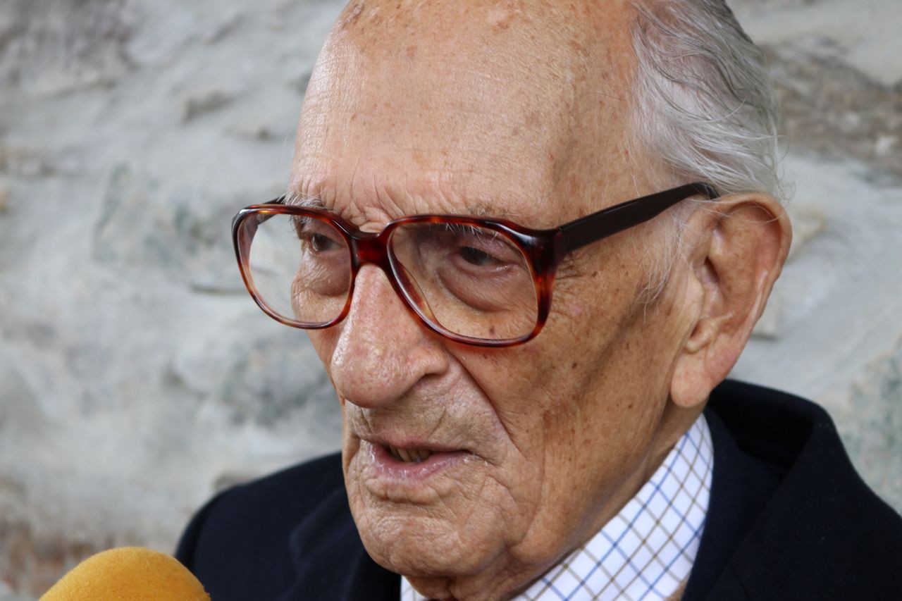 Morreu Adriano Moreira aos 100 anos