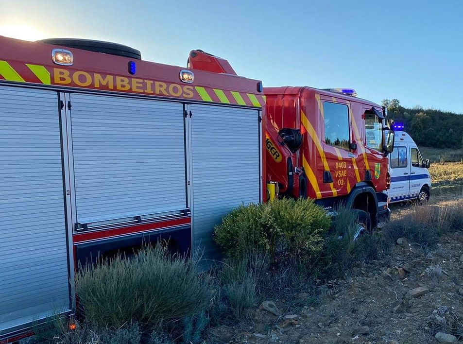 Um morto em acidente de trabalho com uma empilhadora em Lagoa