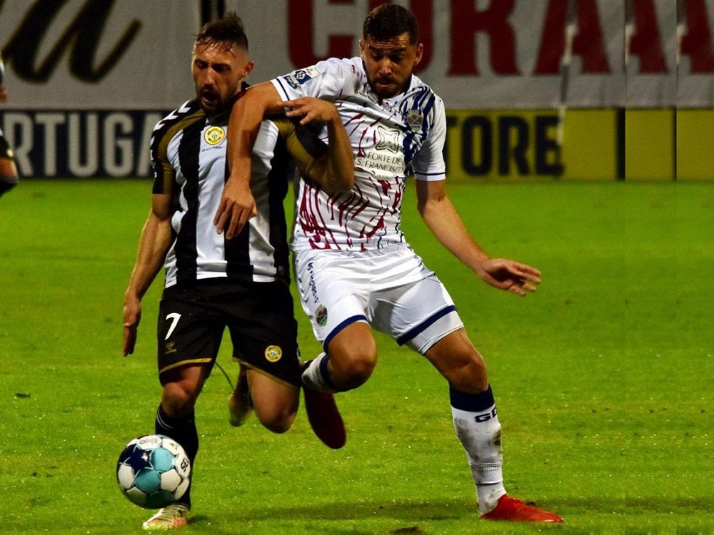 Nacional e Desportivo de Chaves empataram a um golo na Madeira