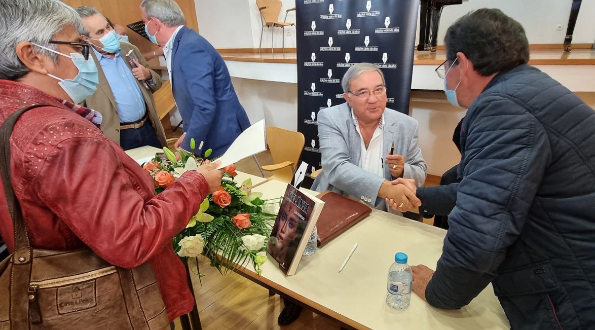 Apresentação do livro "Melânia" de Luis Ferreira