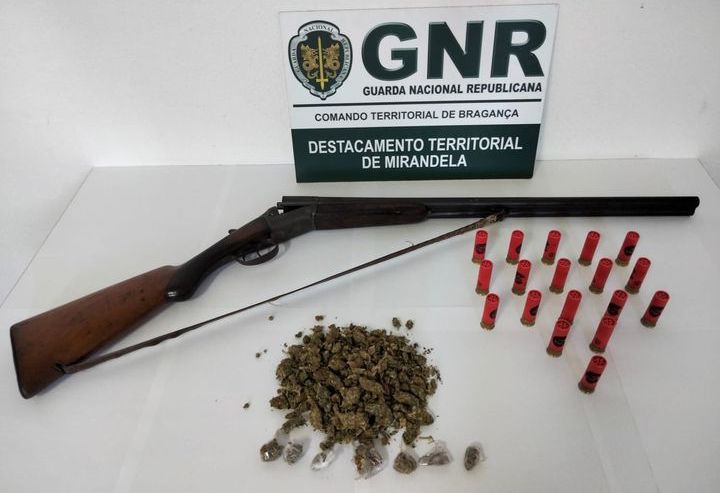 Detido por posse de arma ilegal e tráfico de estupefacientes em Vila Real