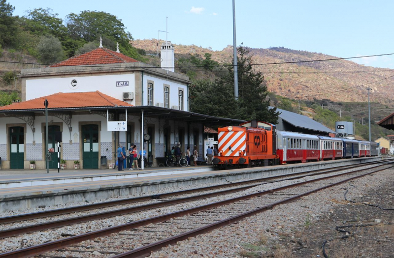 Restabelecida circulação de comboios em toda a Linha do Douro