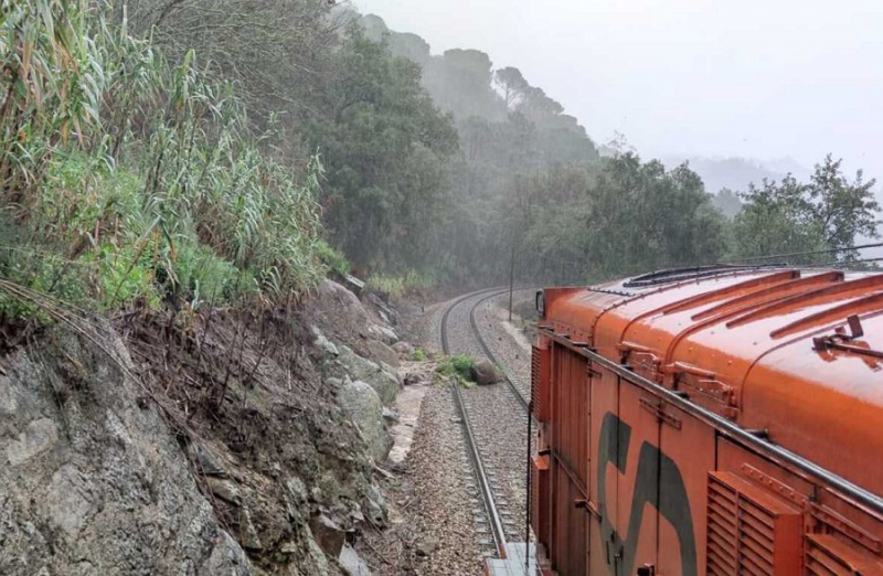 Circulação de comboios suspensa entre Aregos e Ermida na Linha do Douro