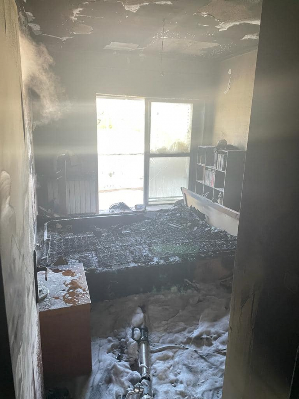 Três desalojados devido a incêndio em apartamento em Murça