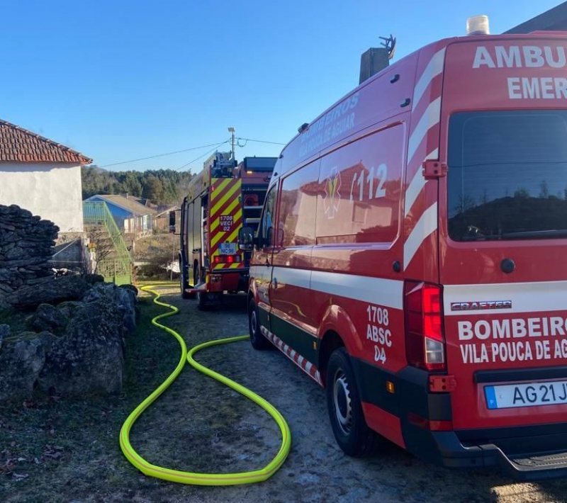 Incêndio habitacional em Souto