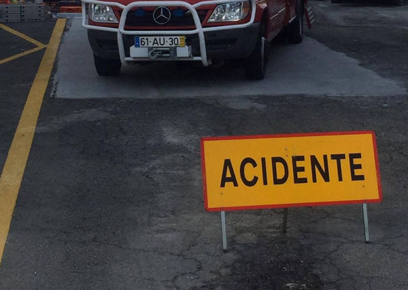 Despiste de veículo ligeiro em Vila Real causa uma vítima mortal