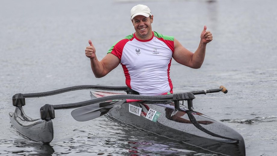 Norberto Mourão medalha de bronze nos Mundiais de canoagem adaptada