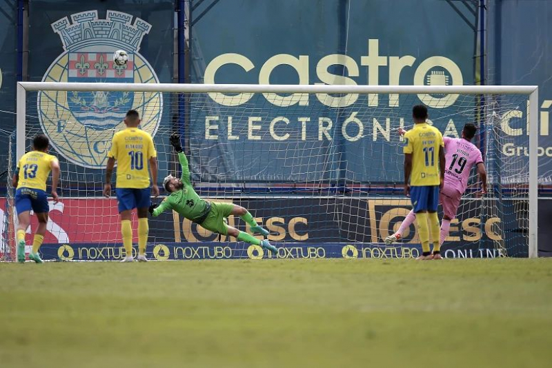 Arouca vence Desportivo de Chaves e garante Liga Conferência Europa