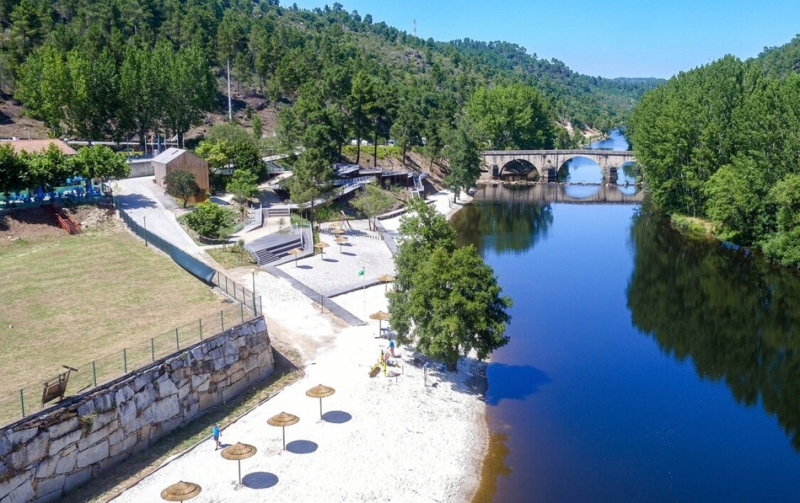 Praia Fluvial do Rabaçal interdita para banhos