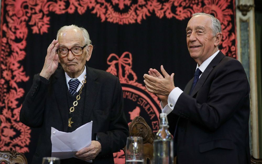 Presidente da República saúda Adriano Moreira no seu 99.º aniversário