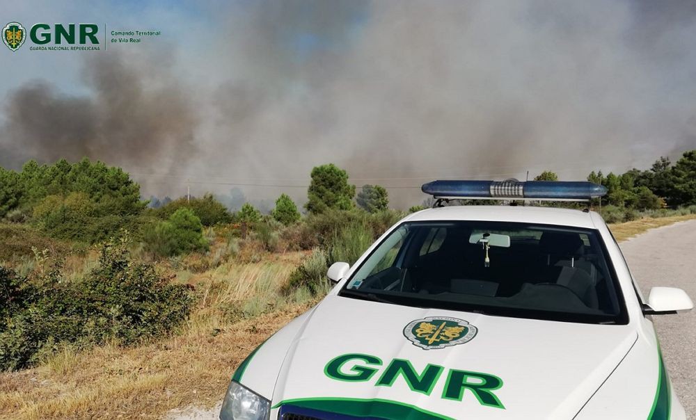 GNR identifica homem por suspeita de incêndio florestal em Bobadela