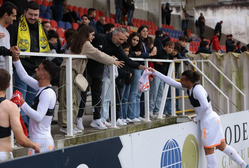 Desportivo de Chaves com vitória fácil em casa do último da II Liga