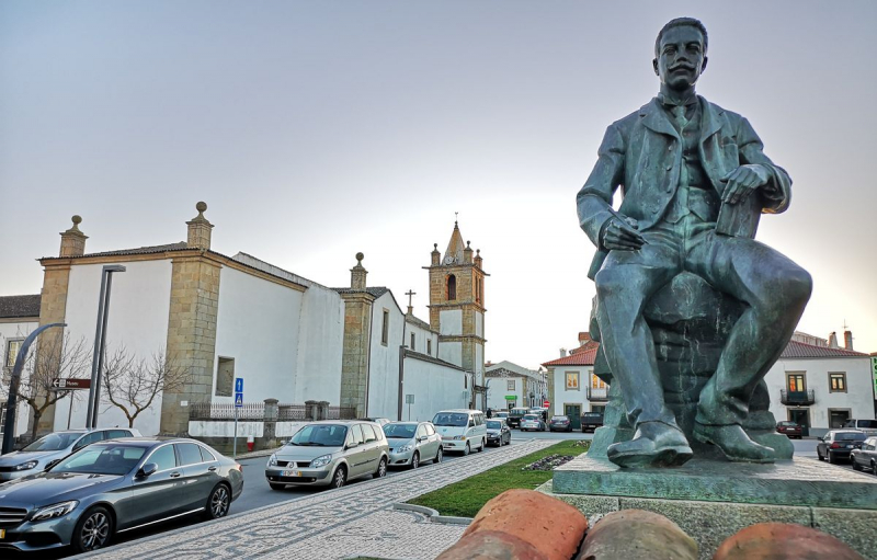 PR promulga elevação de Mogadouro a cidade e de seis povoações a vilas