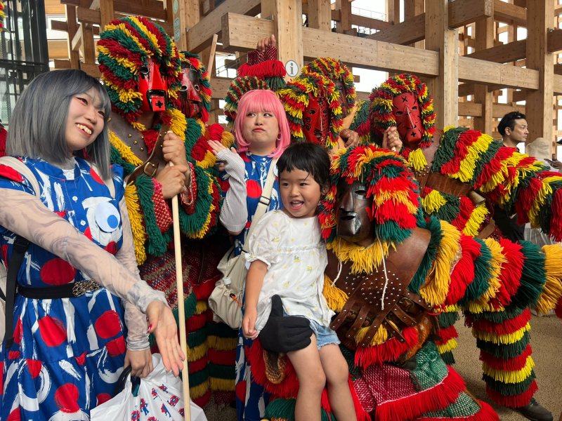 Caretos de Podence encantam Japão na Expo Osaka