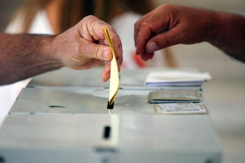 Queixa à CNE por troca de boletins de voto em freguesia de Vila Real