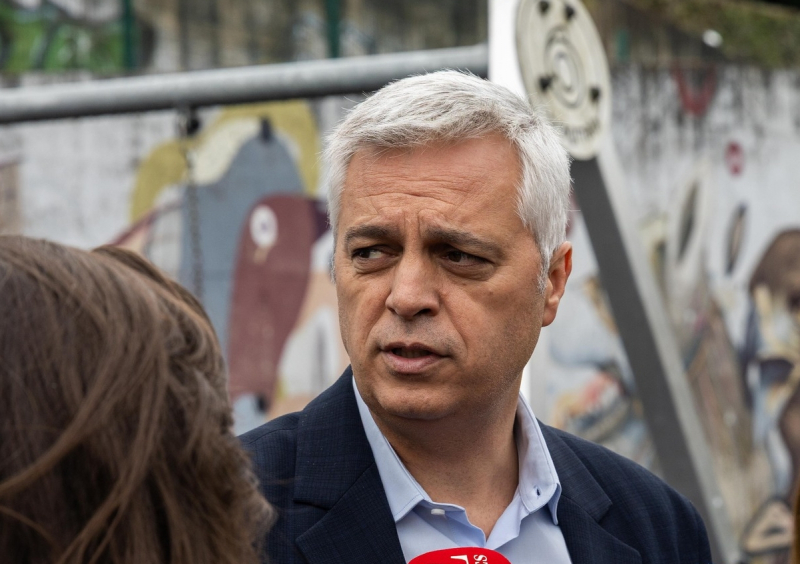 Autarca de Vila Real apela a medidas para impedir redução de jornais no Interior