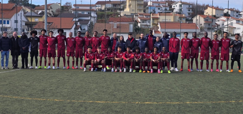 Instituto Politécnico de Bragança "apadrinha" equipa de futebol 11