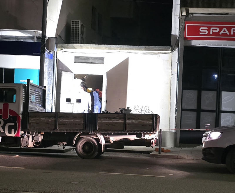 Fogo em posto de transformação deixou várias ruas de Bragança sem luz