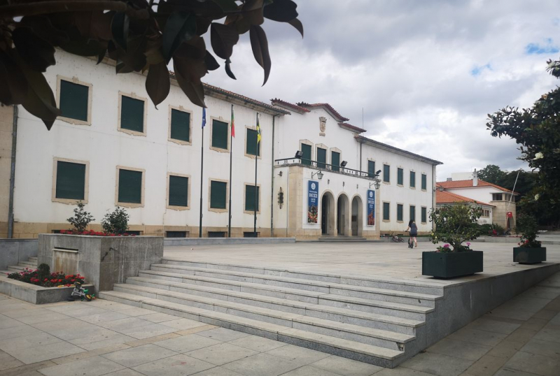 Orçamento de Macedo de Cavaleiros para 2026 aprovado com críticas da oposição