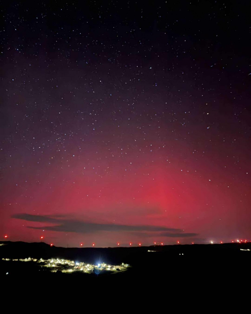 Auroras boreais registadas em Portugal após grande tempestade solar atingir Terra