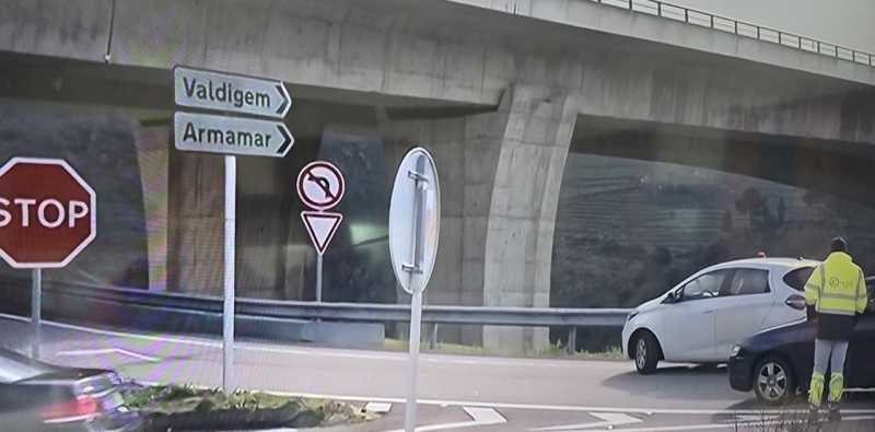 Troço da A24 em Lamego cortado devido a derrocada