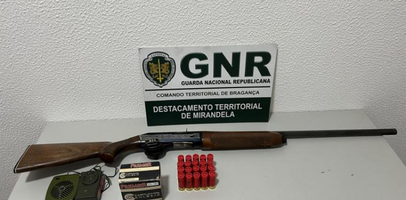 Homem detido por caçar com chamariz e sem autorização em Mirandela