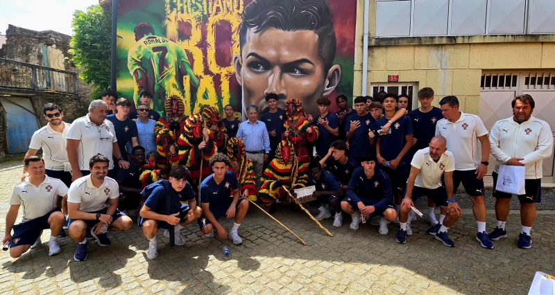 Seleções Sub-16 visitam Podence durante o Torneio de Desenvolvimento da UEFA