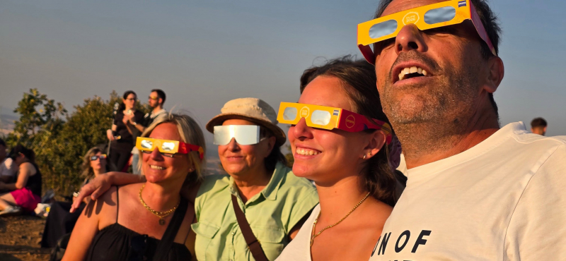Fenómeno "único" e "mágico" do eclipse total visto por milhares em Bragança