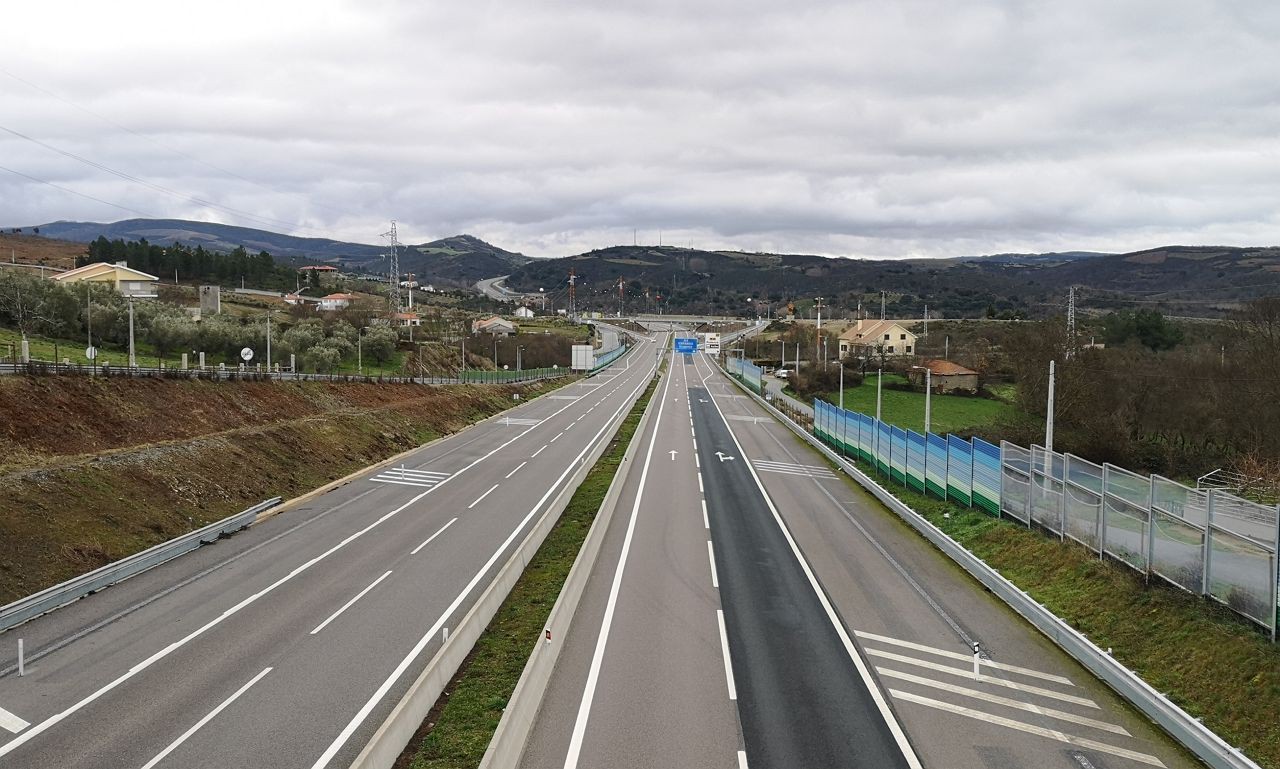 Investimento em infraestruturas transfronteiriças reduzido para 65ME