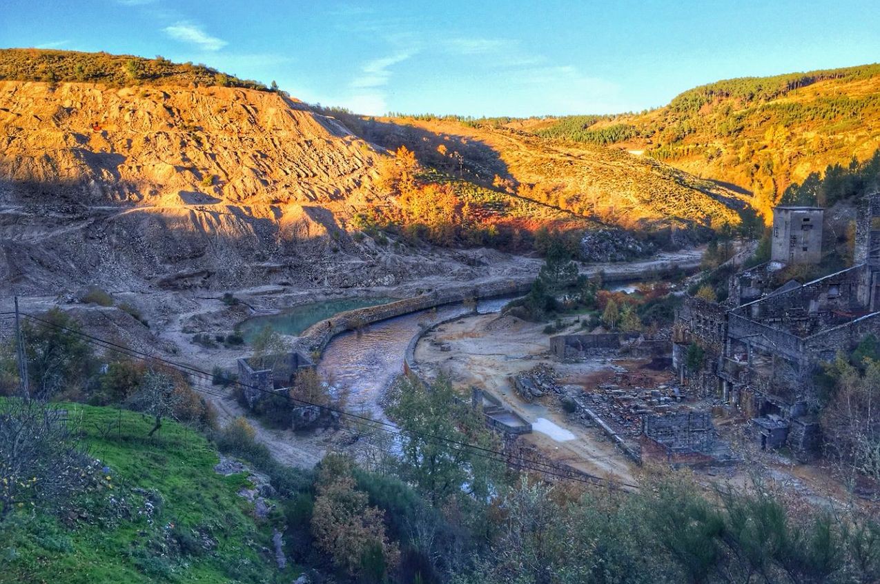 Movimentos e associações contestam exploração mineira na Borralha em Montalegre