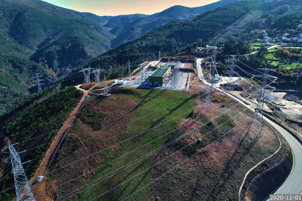 Aldeias de Ribeira de Pena contestam linha de alta tensão junto a casas 