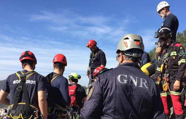 Homem morre na sequência de um deslizamento de terras em Travassos