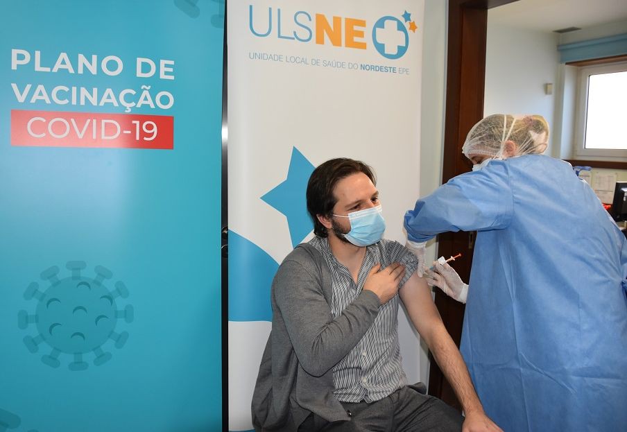 Já foi administrada a primeira vacina esta manhã no Hospital de Bragança