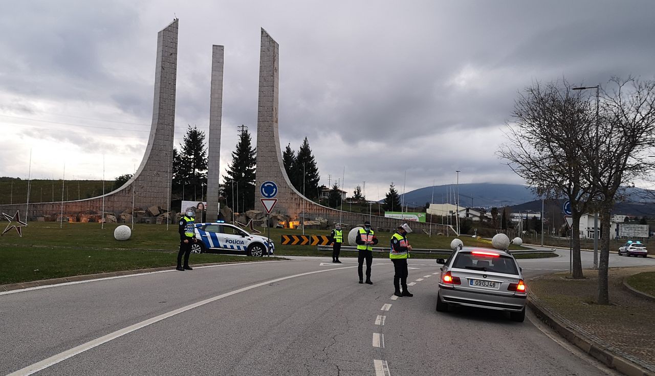 Todos os distritos abrangidos pela ARS-Norte diminuem novos casos