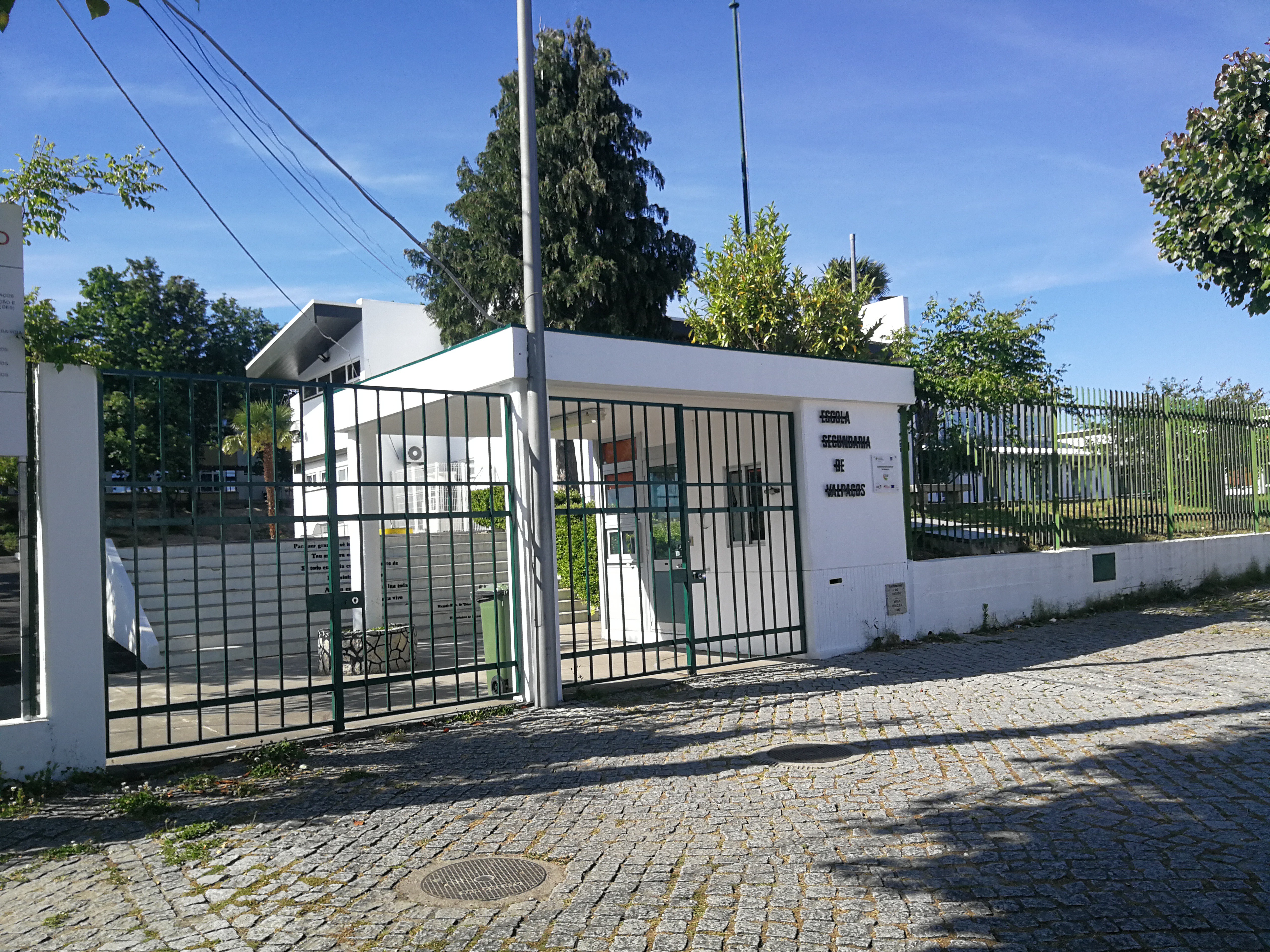 Turma de Escola de Valpaços em isolamento profilático