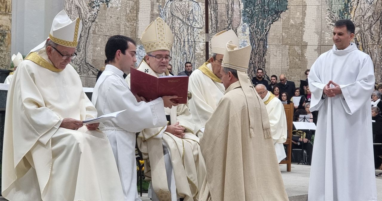D. Delfim Gomes foi ordenado bispo, hoje na Catedral de Bragança