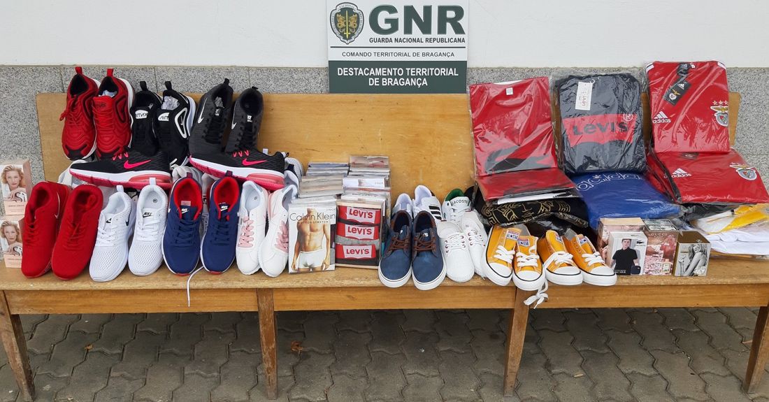 GNR apreendeu artigos contrafeitos no valor de 1.200 euros